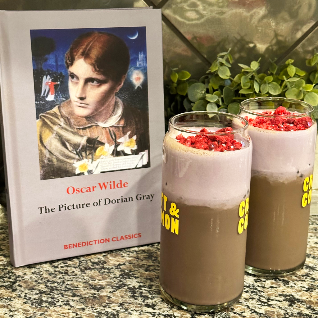 Drink #4: ‘the purple portrait’ | The Picture of Dorian&nbsp;Gray